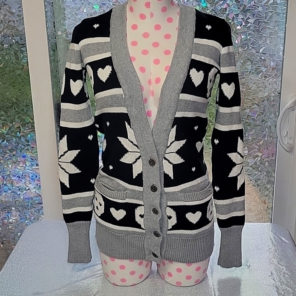 RARE Vintage Holiday Cardigan Knit Skull Snowflake Sweater Button Up SZ:XS